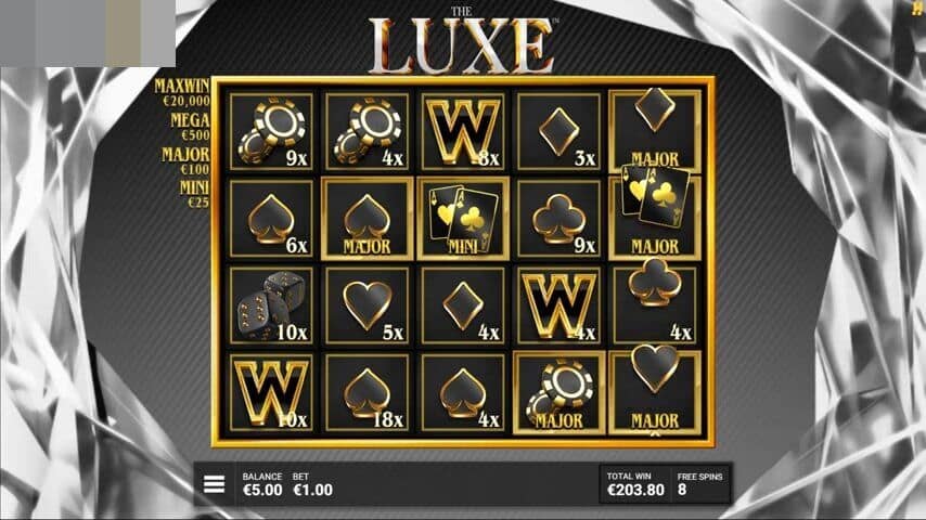 The Luxe Hidden Epic Bonus gameplay showing all positions filled with golden frames containing multipliers and jackpot symbols